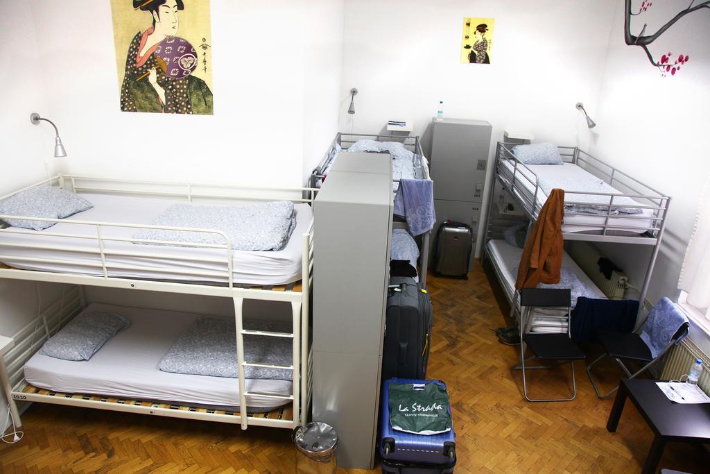 Hostel Zeppelin Ljubljana Rum bild